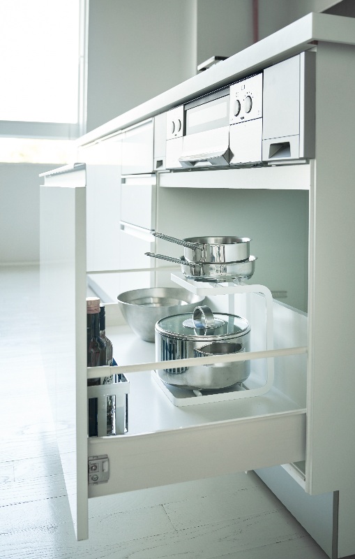 scaffale portapentole per cucina